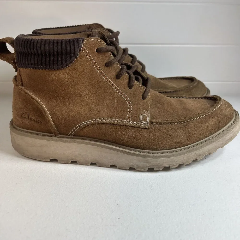Clarks Men’s Boots Size 9.5 M Brown Barnes Mid Round Toe Wedge Leather Suede